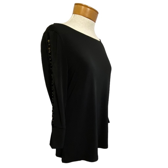 Carmen Marc Valvo Cutout Sleeves Black Gold Rings Blouse Top Sz M - Picture 6 of 9
